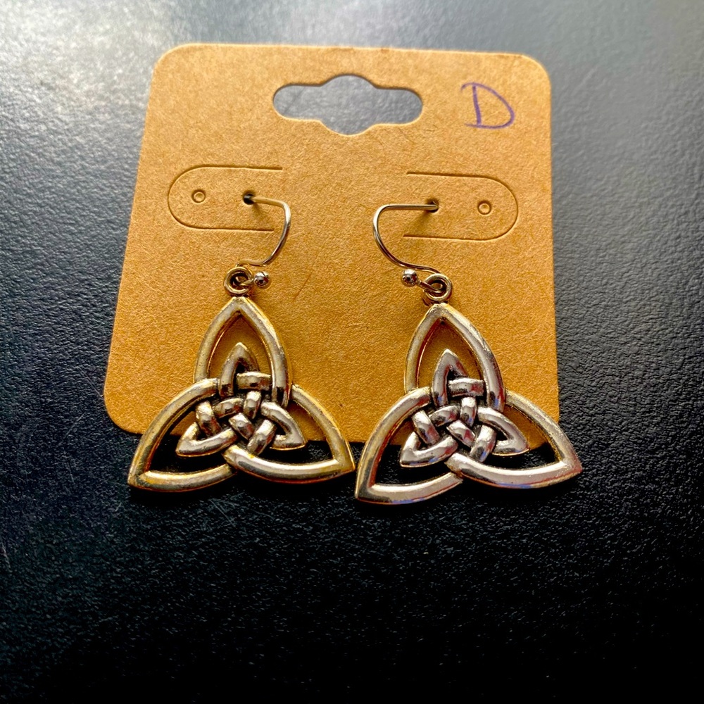 Earrings - New never worn